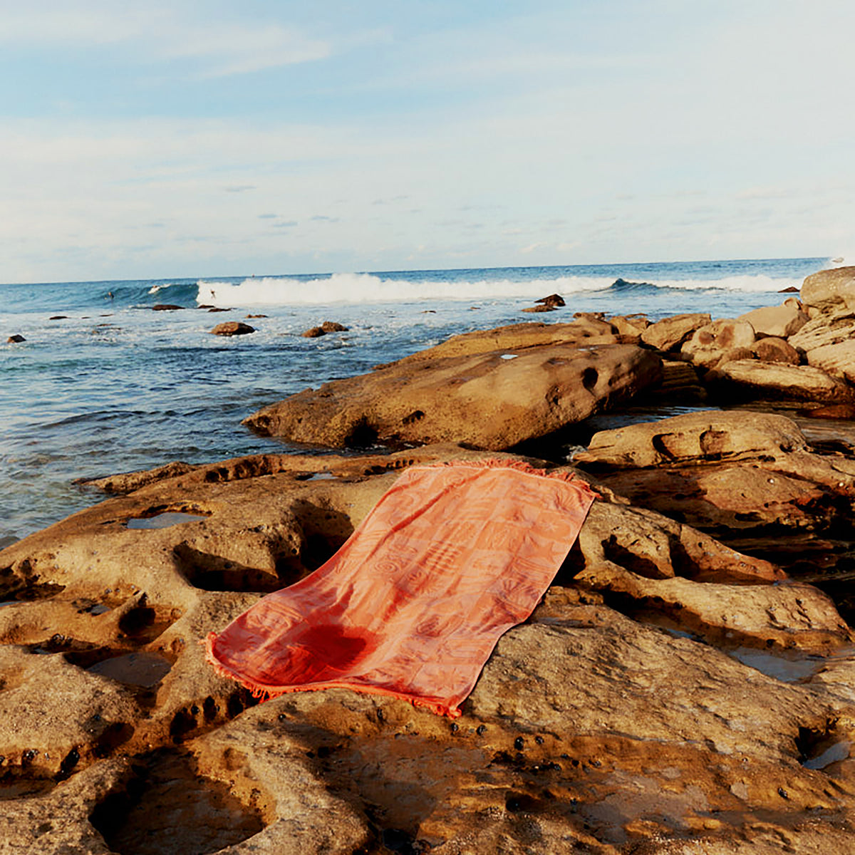 Luxe Towel De Playa Coral